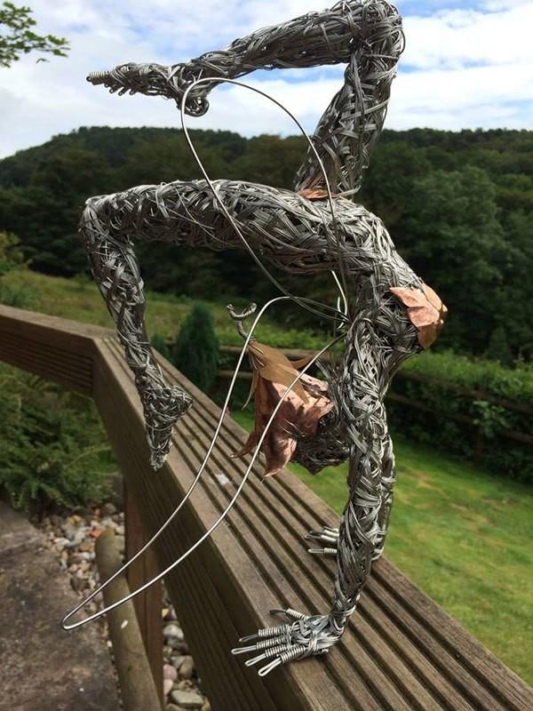 How to Make a Wire Sculpture by Robin Wight of FantasyWire