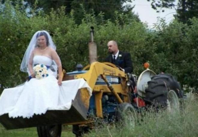 Hilarious Wedding Picture Fails
